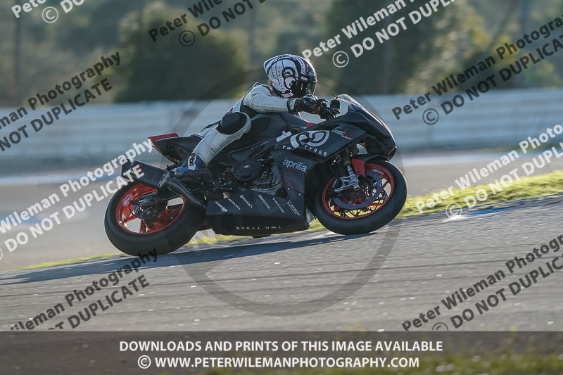 estoril;event digital images;motorbikes;no limits;peter wileman photography;portugal;trackday;trackday digital images